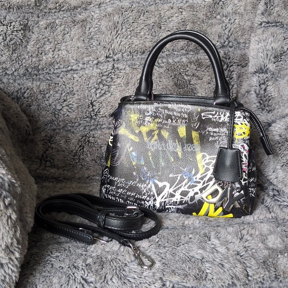 Dkny like new